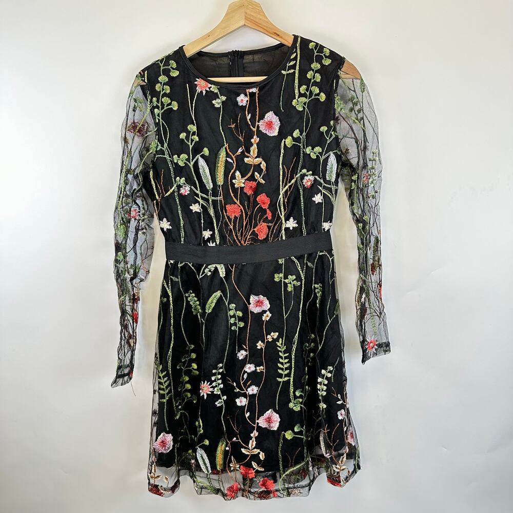 Milumia Black Long‎ Sleeve Embroider Dark Floral Knee Length Dress Size Small